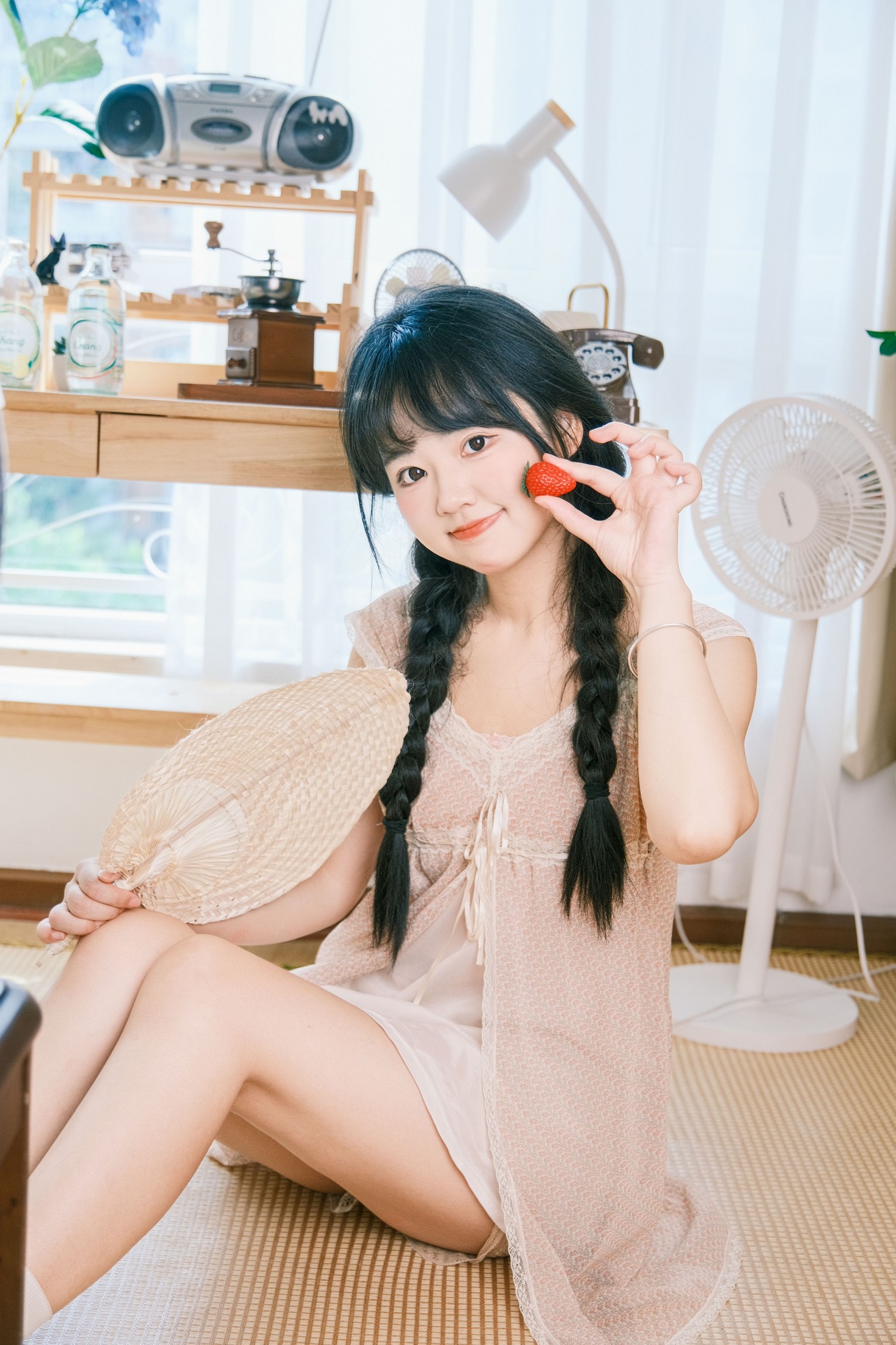 小梨花儿 – 《日系少女居家拍照》[27P]