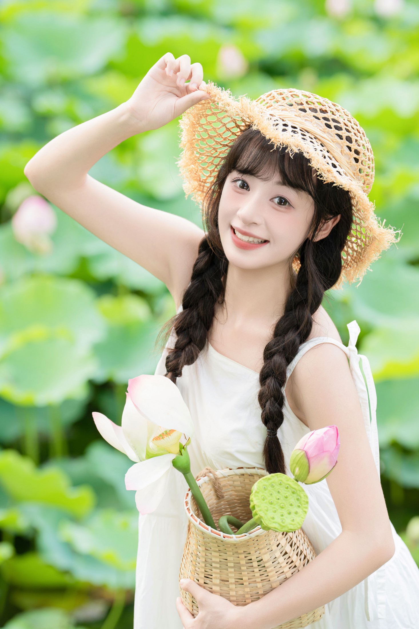 夏芋小年 – 《荷塘》[27P]