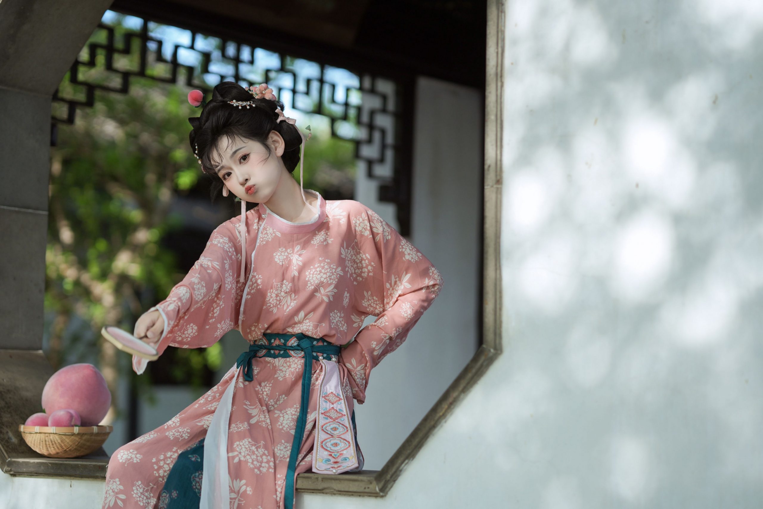 甜心芽芽 – 《小桃仙》[17P]
